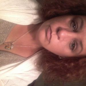 Meet your Posher, Cynthia